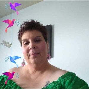 Meet your Posher, Tina